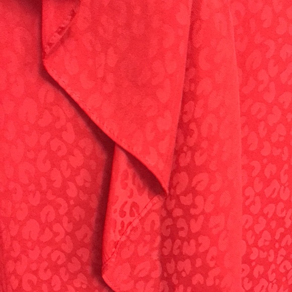 Red Patterned Skirt Front Ruffle Size 12 - Picture 2 of 6